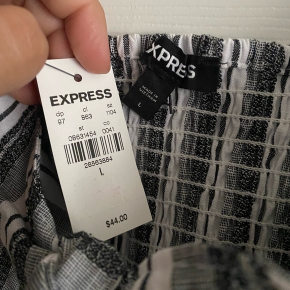 Express Grey and White Striped Crop Top with Ruffle Straps - Picture 2 of 4